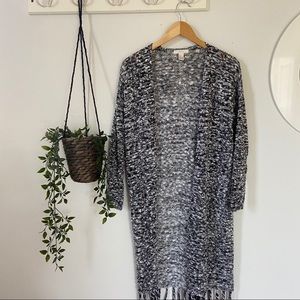 B&W Woven Sweater |  F21